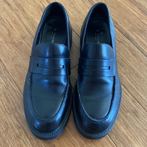 Vagabond Kenova Loafer - Picture 8 of 9